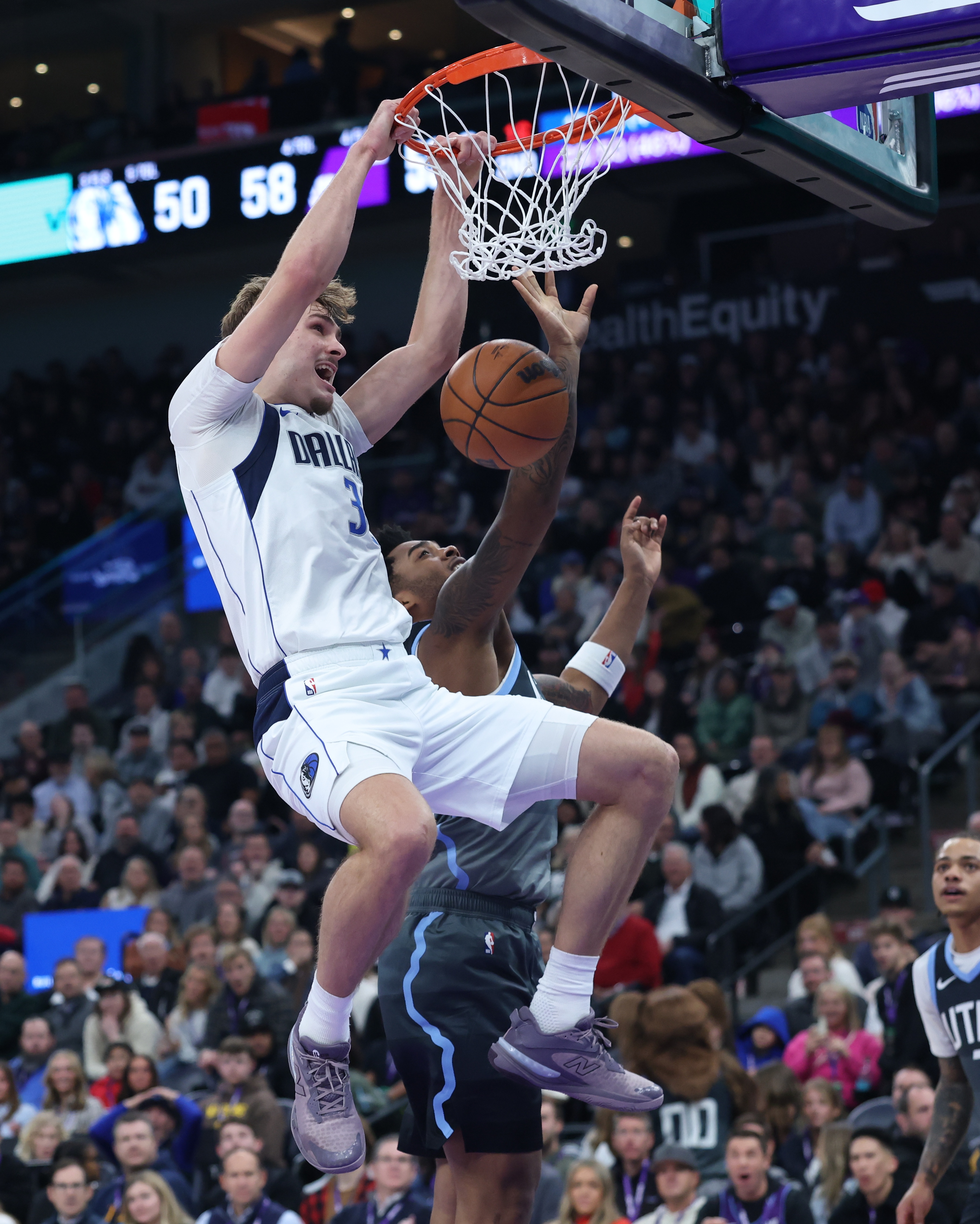 开云集团-克莱：弗拉格连续几个月赢得最佳新秀奖 没点真本事做不到的